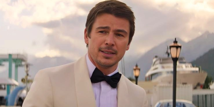 Josh Hartnett in Operation Fortune: Ruse de Guerre