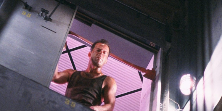 Bruce Willis in Screengrab from Die Hard (1988)