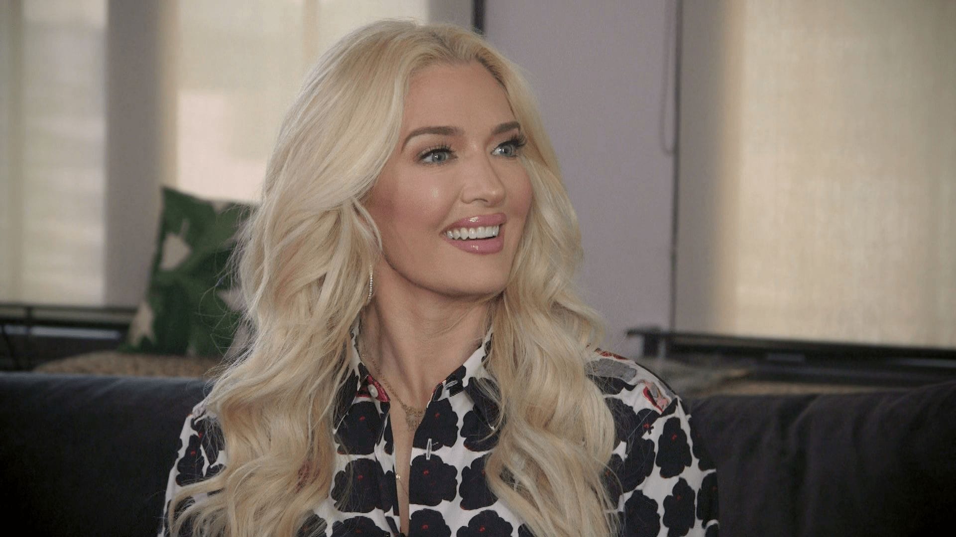 10 Riveting Facts About Erika Jayne (&#038; Where To Follow Her)