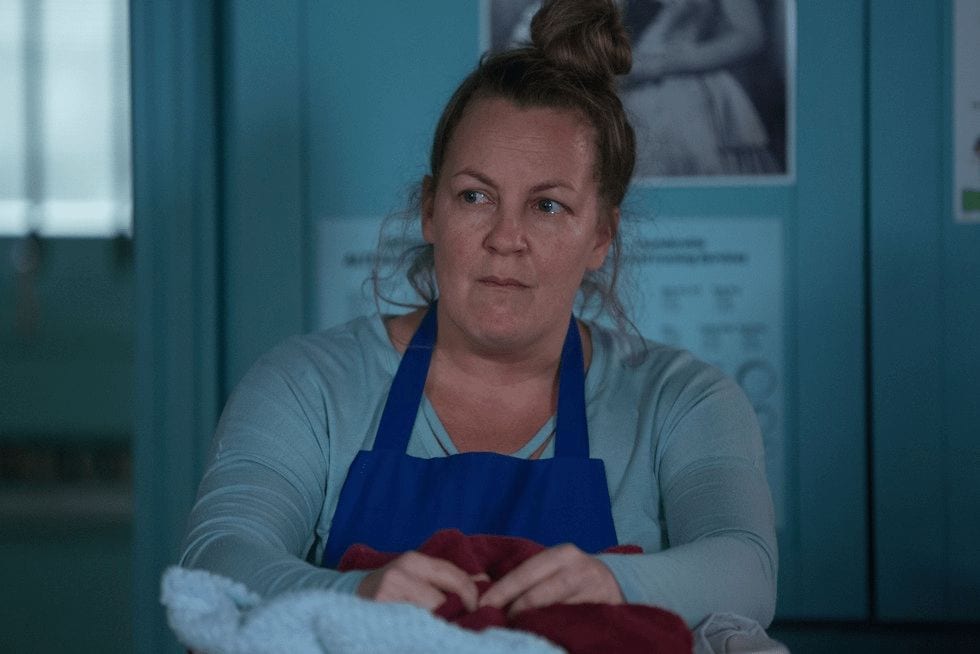 5 Theories on Karen’s Exit from EastEnders - TVovermind