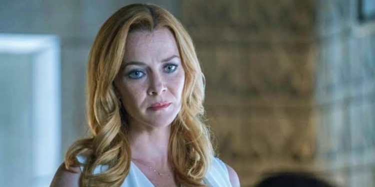 Annie Wersching in Runaways