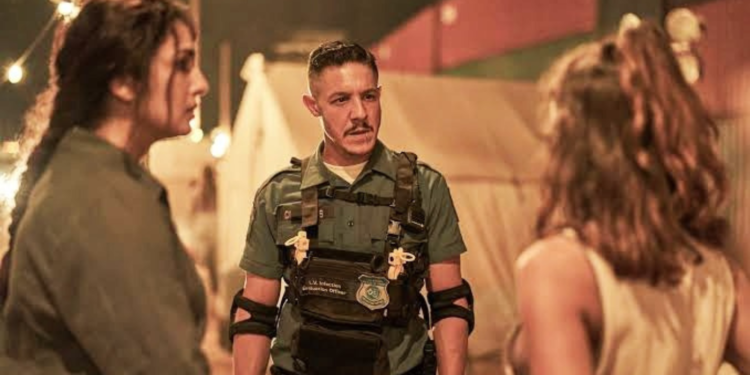 Theo Rossi in Army of the Dead (2021)