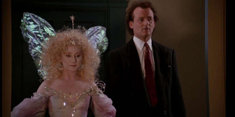 Bill Murray and Carol Kane in Scrooged (1988)