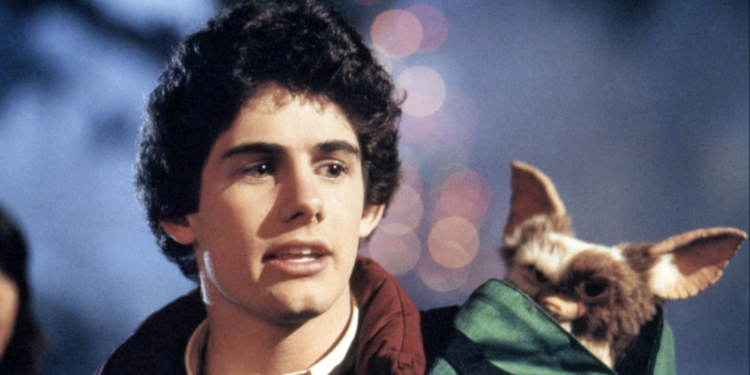 Zach Galligan and Howie Mandel in Gremlins (1984)