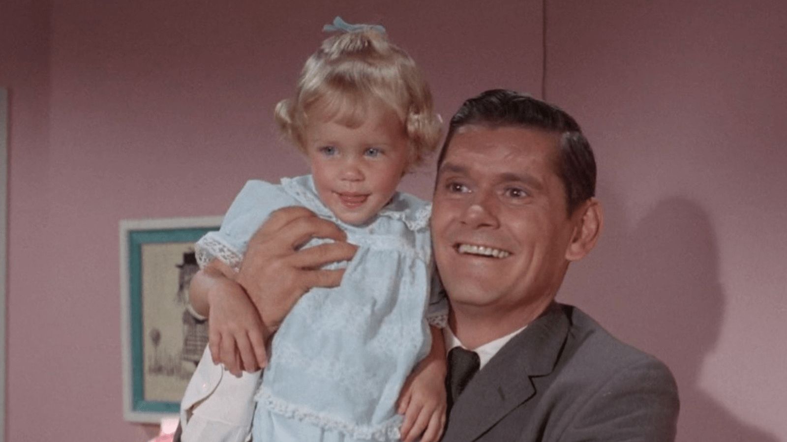 6 Shocking Actor&#8217;s Recasting Decisions in TV History
