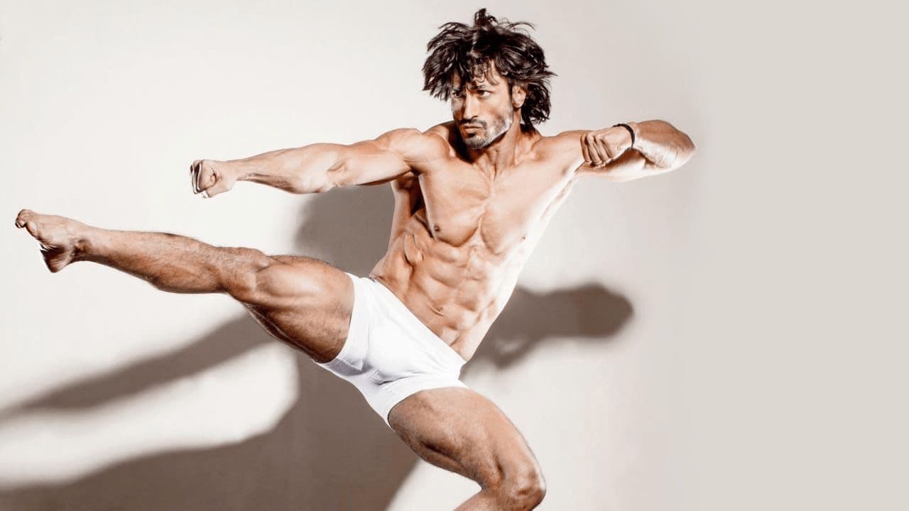 Why Vidyut Jammwal&#8217;s Wilderness Birthday Became a Viral Hit
