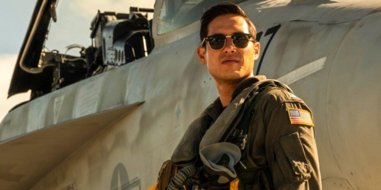 Raymond Lee in Top Gun: Maverick