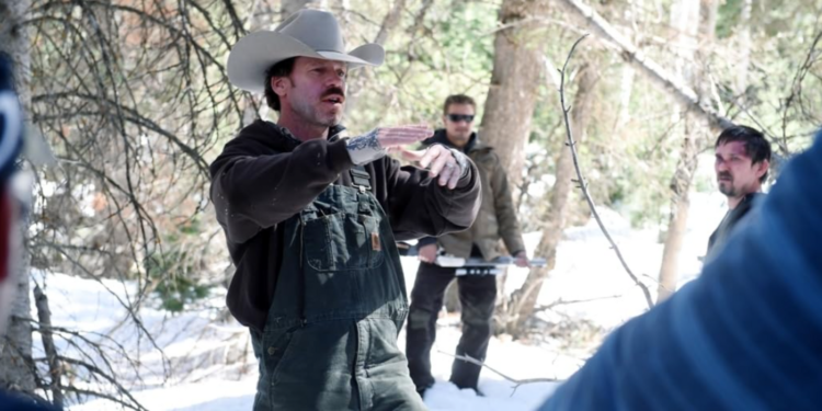 Taylor Sheridan Directing Wind River (2017)