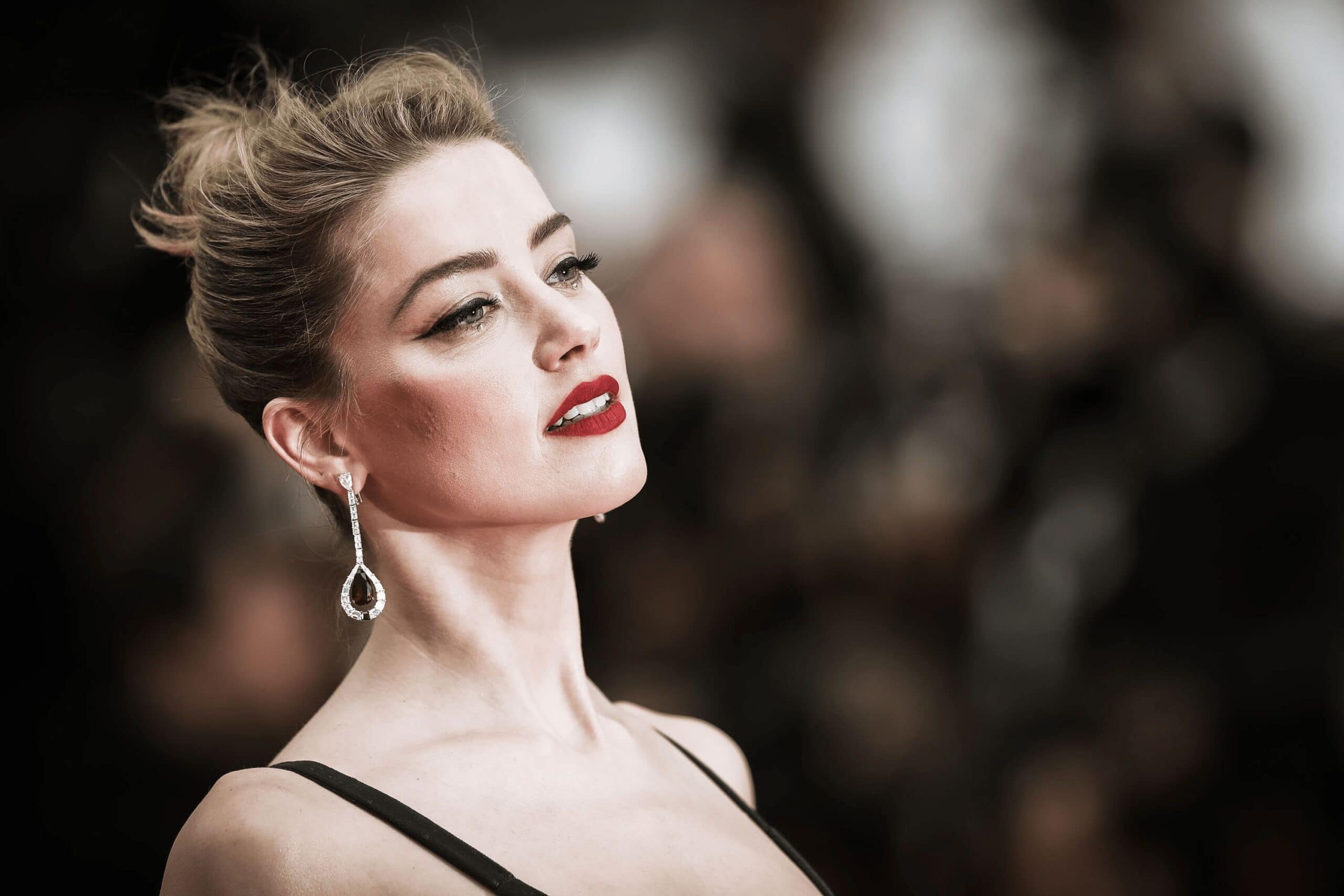 What Amber Heard&#8217;s Instagram Return Means for Fans