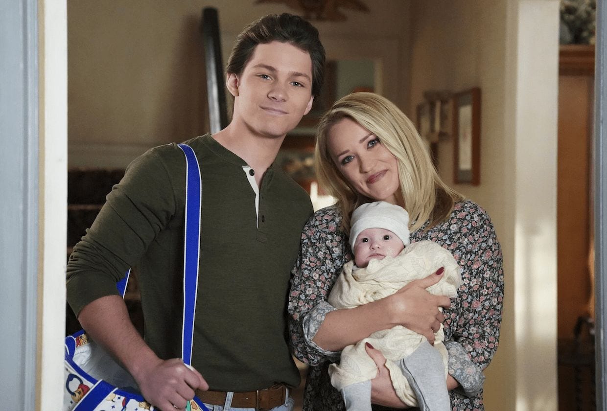 How Young Sheldon Gave Clues About Mandy and Georgie’s Split