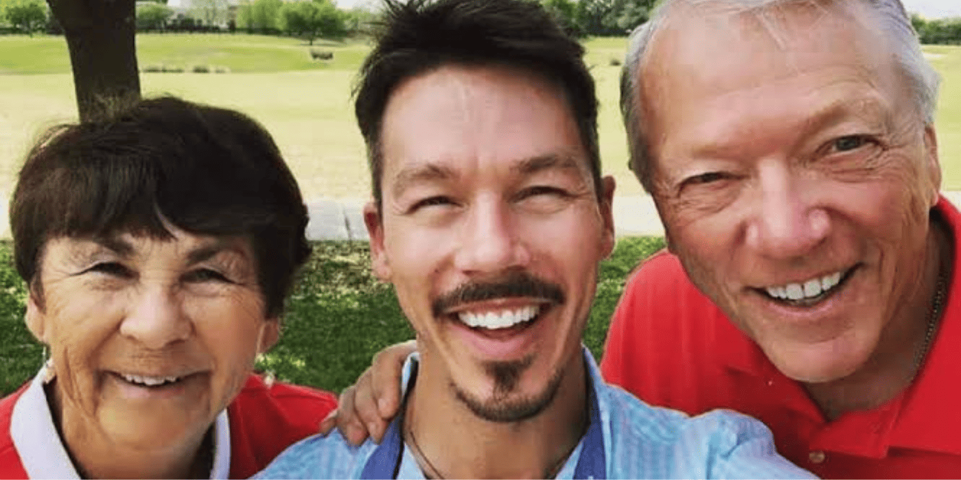 Meet The Family: How Many Brothers & Sisters Does David Bromstad Have ...