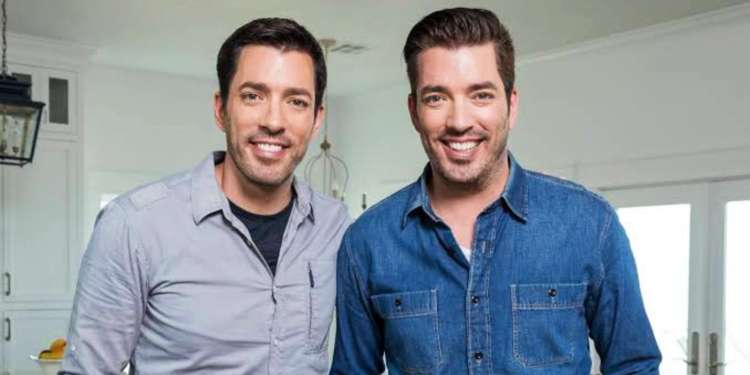 Drew Scott and Jonathan Scott in Property Brothers