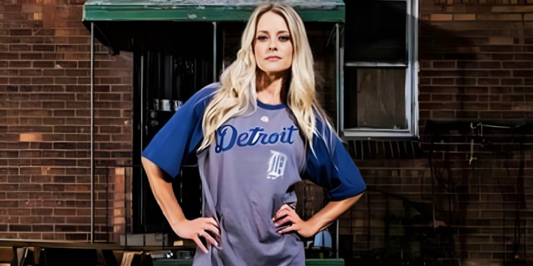 Nicole Curtis Detroit