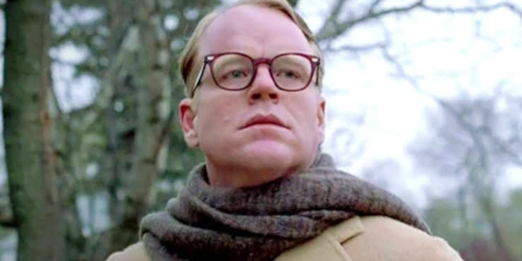 Philip Seymour Hoffman in Capote