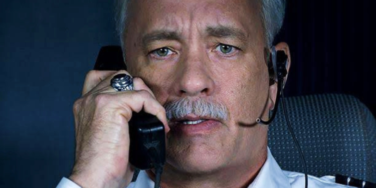 Tom Hanks in Sully (2016)