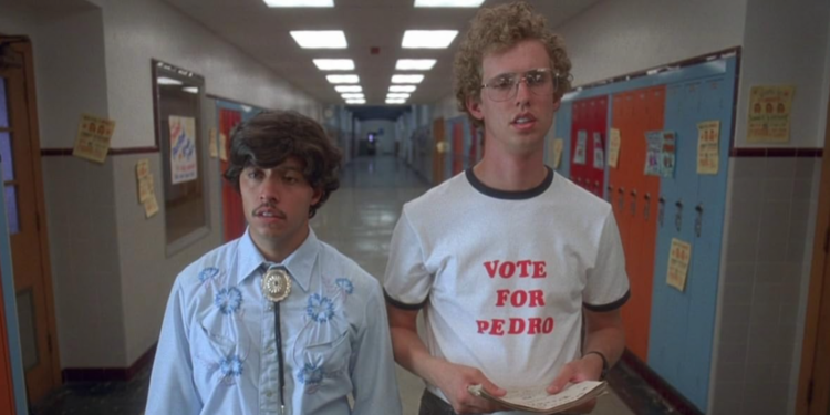 Efren Ramirez and Jon Heder in Napoleon Dynamite (2004)