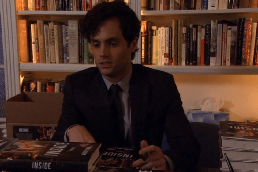 7 Sneaky Hints You Missed That Dan Was Gossip Girl