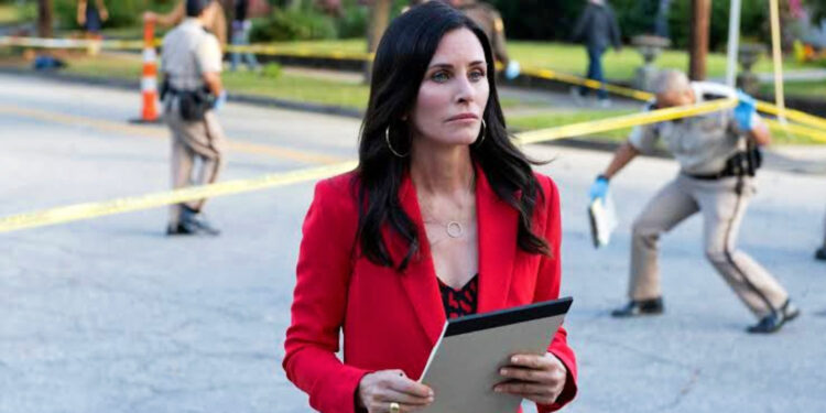 Courteney Cox in Scream 6