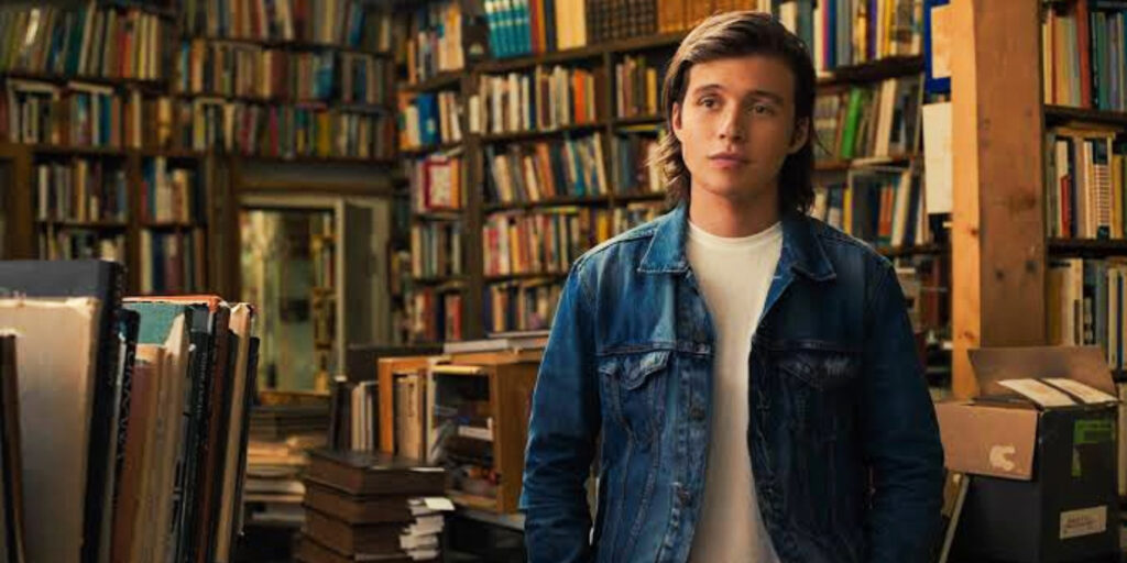 Nick Robinson in Everything, Everything (2017)