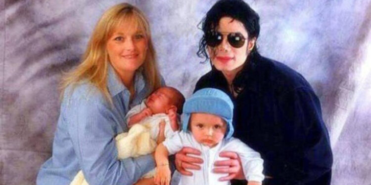 Debbie Rowe, Michael Jackson, and kids