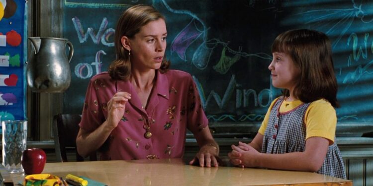 Embeth Davidtz and Mara Wilson in Matilda (1996)