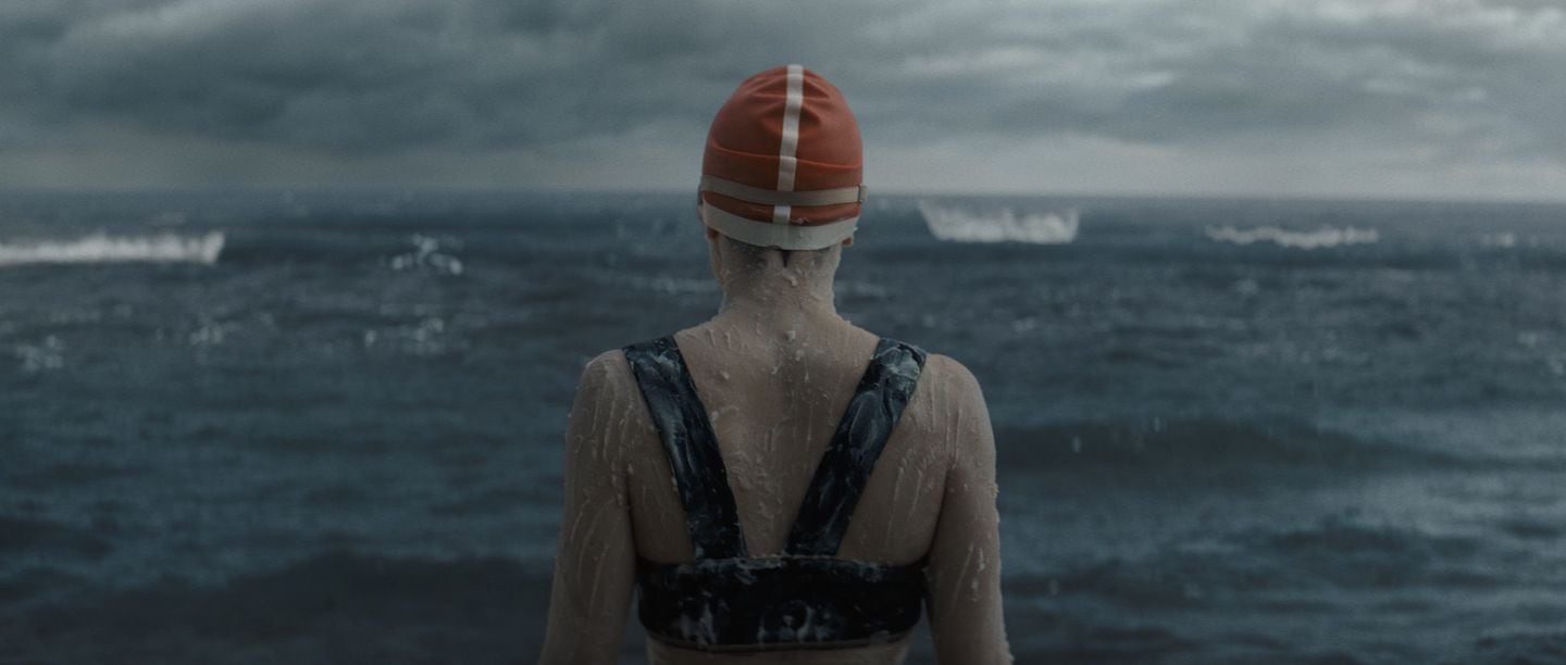 Daisy Ridley Portrays Historic Swimmer in Young Woman and the Sea
