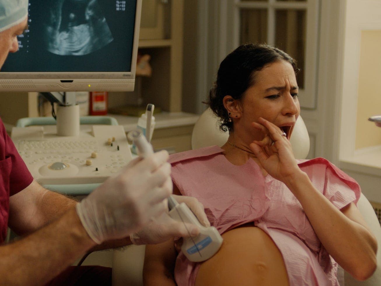 Pamela Adlon Directs Ilana Glazer and Michelle Buteau in New Comedy Babes