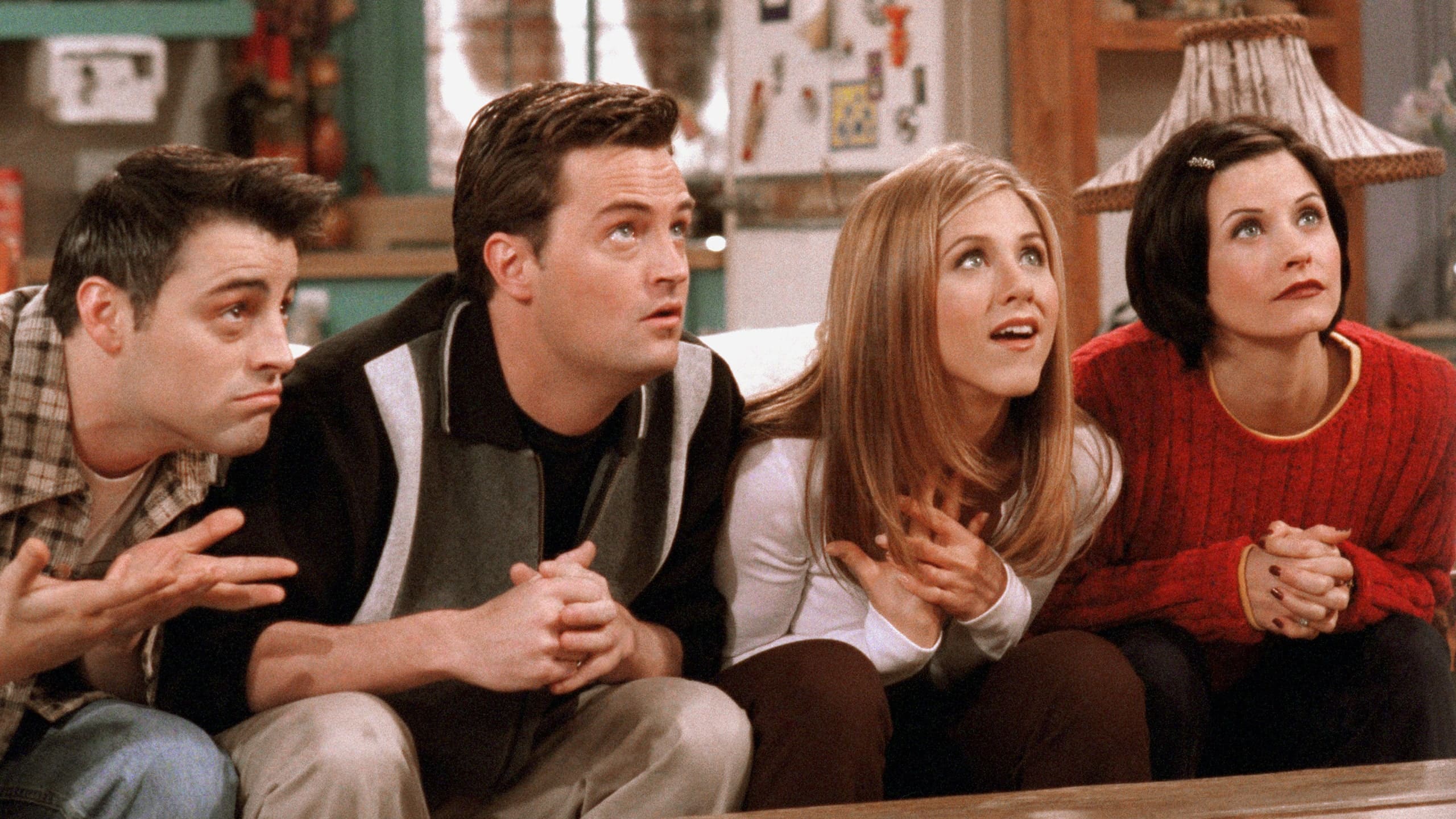 Jennifer Aniston Reflects on Lisa Kudrow&#8217;s Adorable Quirk While Filming Friends