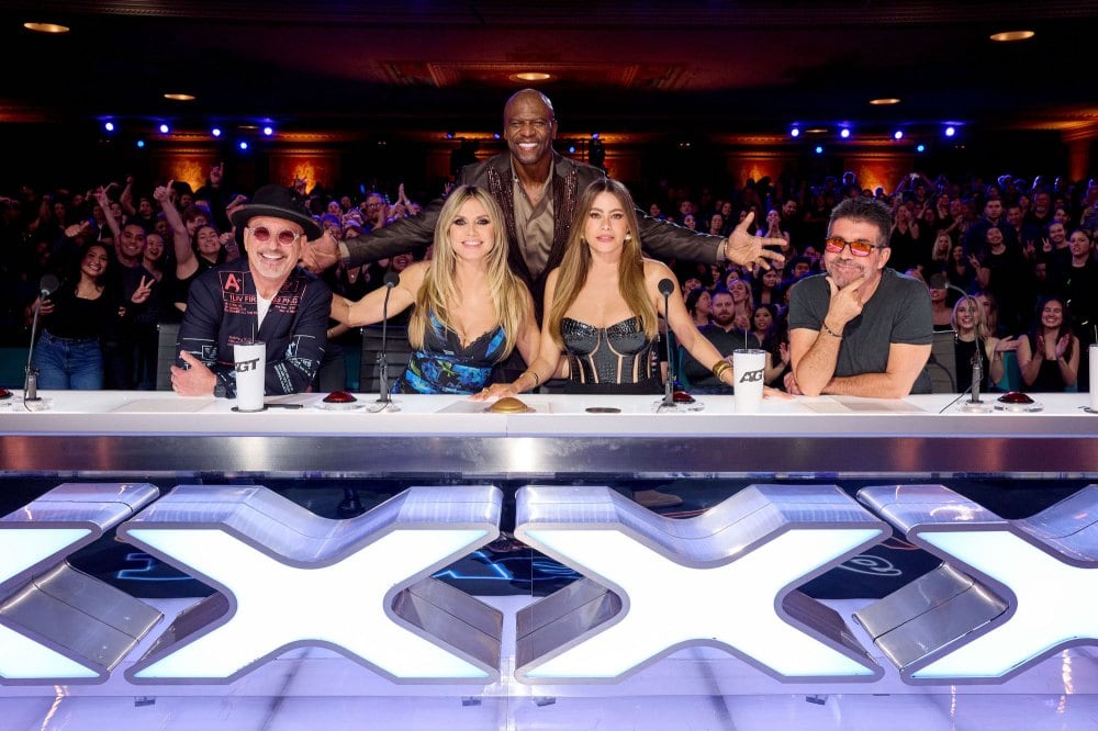AGT Season 19 Premieres with Janitor&#8217;s Stunning Performance and Golden Buzzer