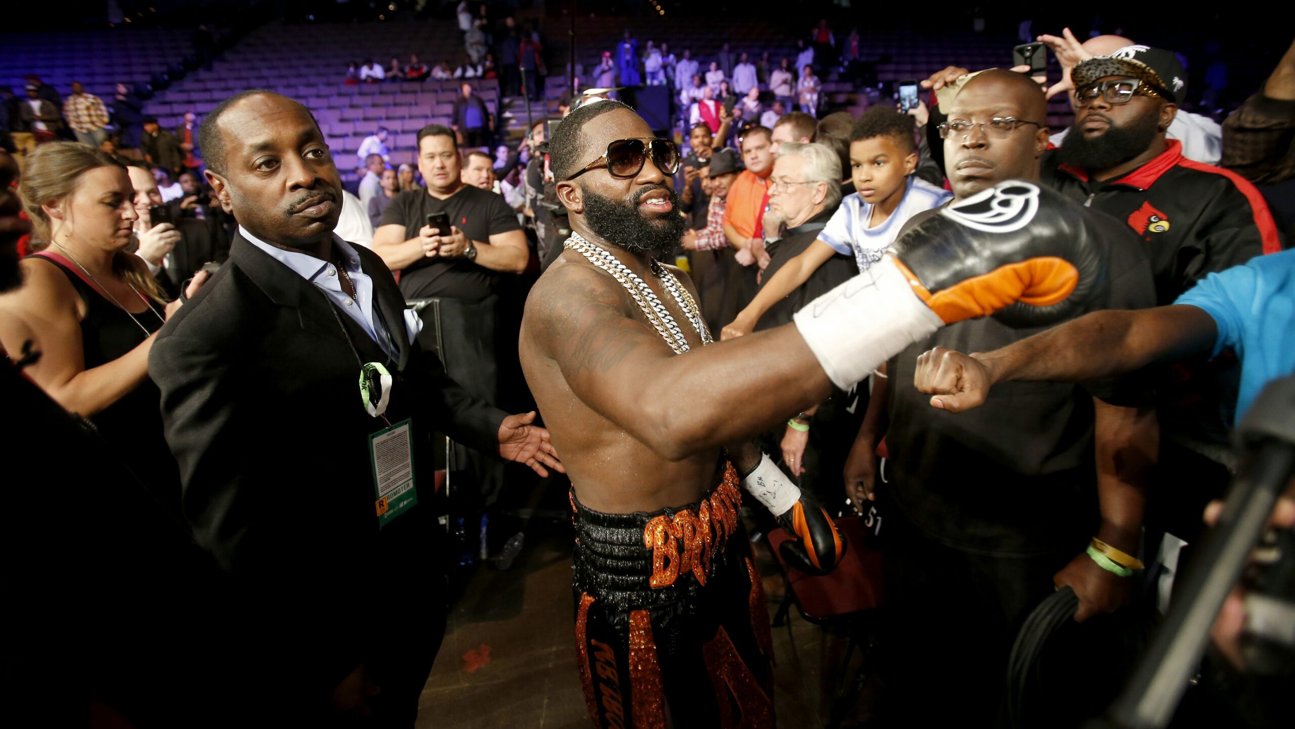 Adrien Broner Loses on Points After Picking Up Tooth During Knockdown