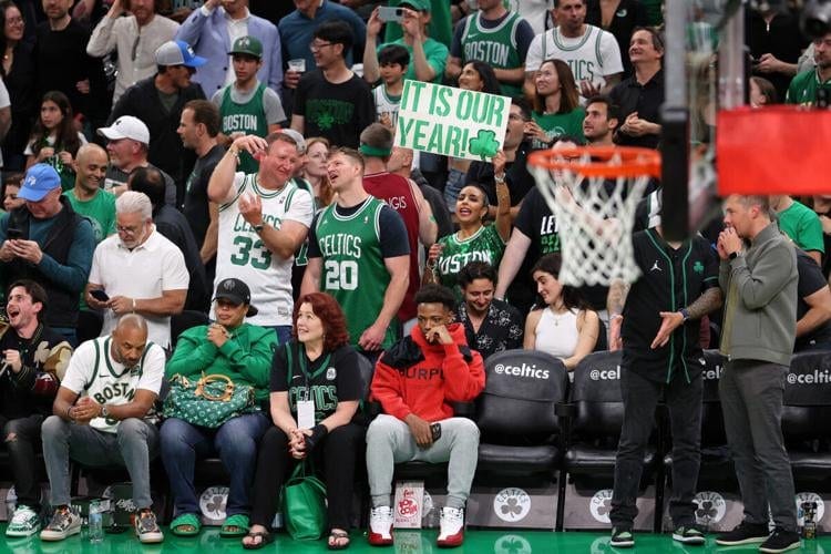 Scott Foster&#8217;s Officiating Raises Questions in Mavericks’ Dominant Win Over Celtics