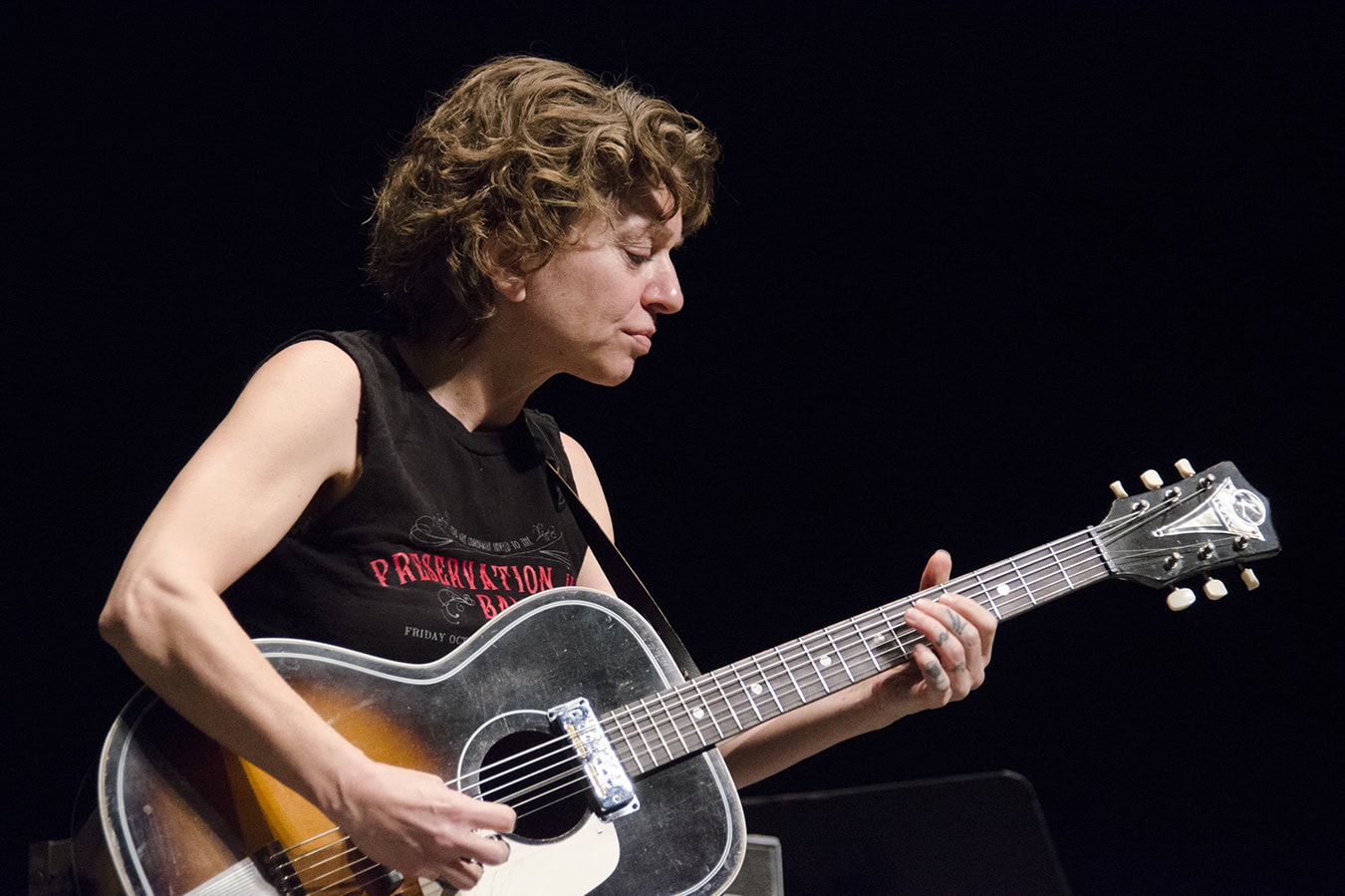 Ani DiFranco&#8217;s Journey in 1-800-ON-HER-OWN Premiering at Tribeca 2024