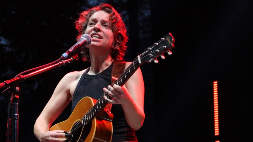 Ani DiFranco&#8217;s Journey in 1-800-ON-HER-OWN Premiering at Tribeca 2024
