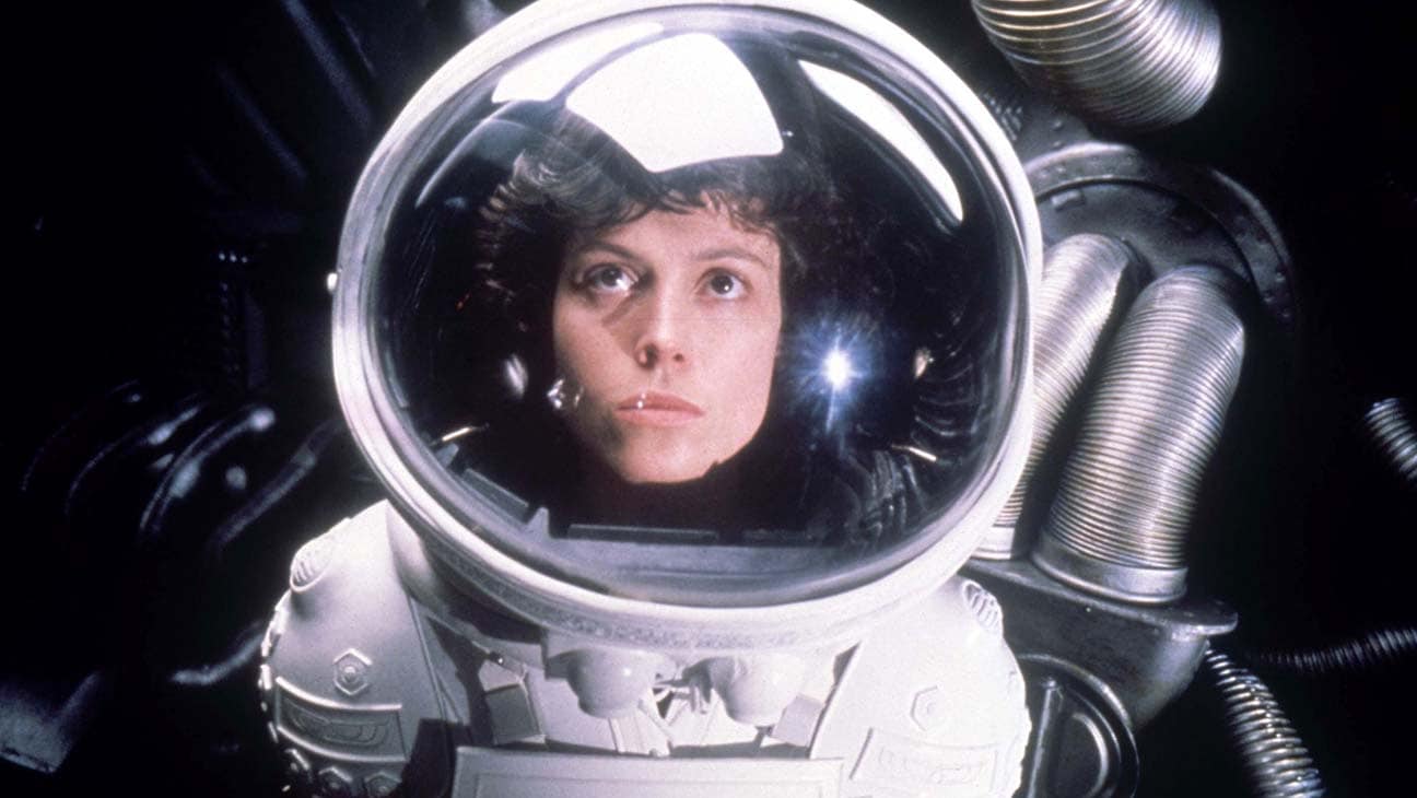 Emily Blunt Might Star in Steven Spielberg&#8217;s New UFO Movie