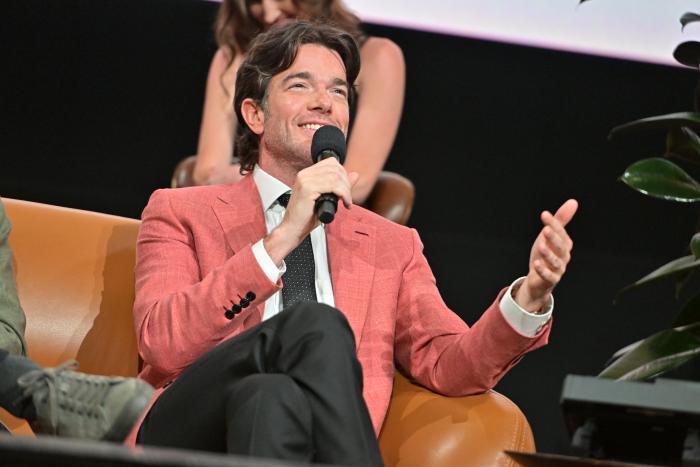 Ebon Moss-Bachrach compared to Glen Powell career Ebon Moss-Bachrach on Richie’s Evolution and Shunning Fame in The Bear