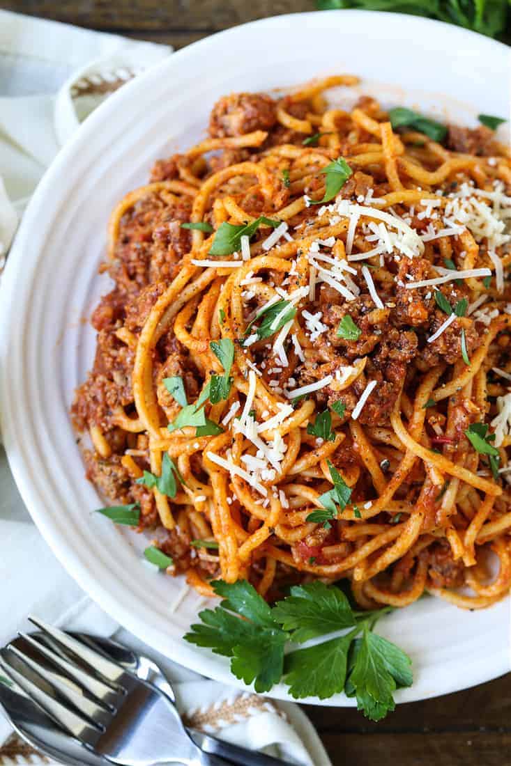 Effortless Family Dinner with One-Pot Country Spaghetti