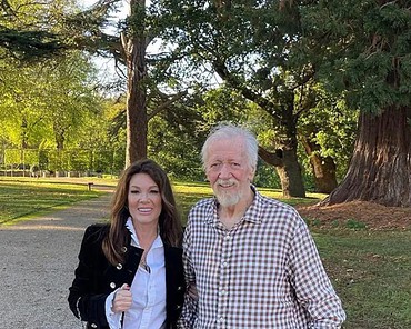 Lisa vanderpump and john vanderpump