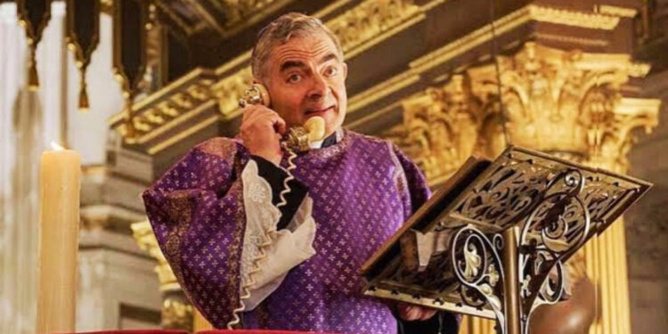 Rowan Atkinson in Wonka