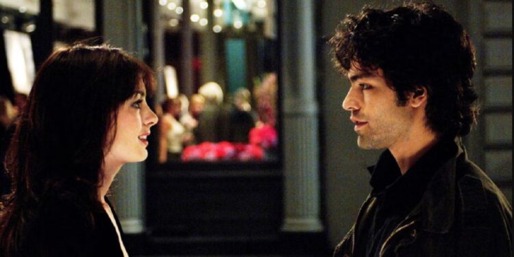 Anne Hathaway and Nate Cooper in Devil Wears Prada