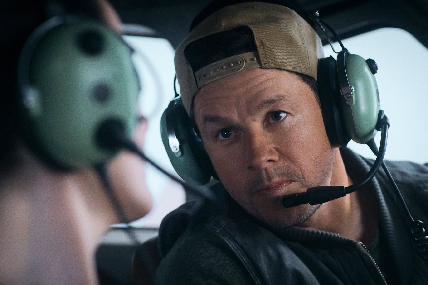 Mark Wahlberg Stars as a Hitman Pilot in New Mel Gibson Thriller Flight Risk
