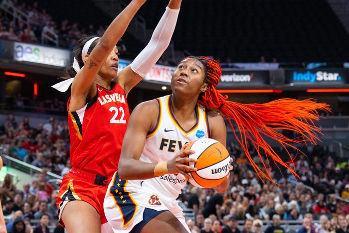 Caitlin Clark Leads Indiana Fever to a Stunning Victory Over Phoenix Mercury
