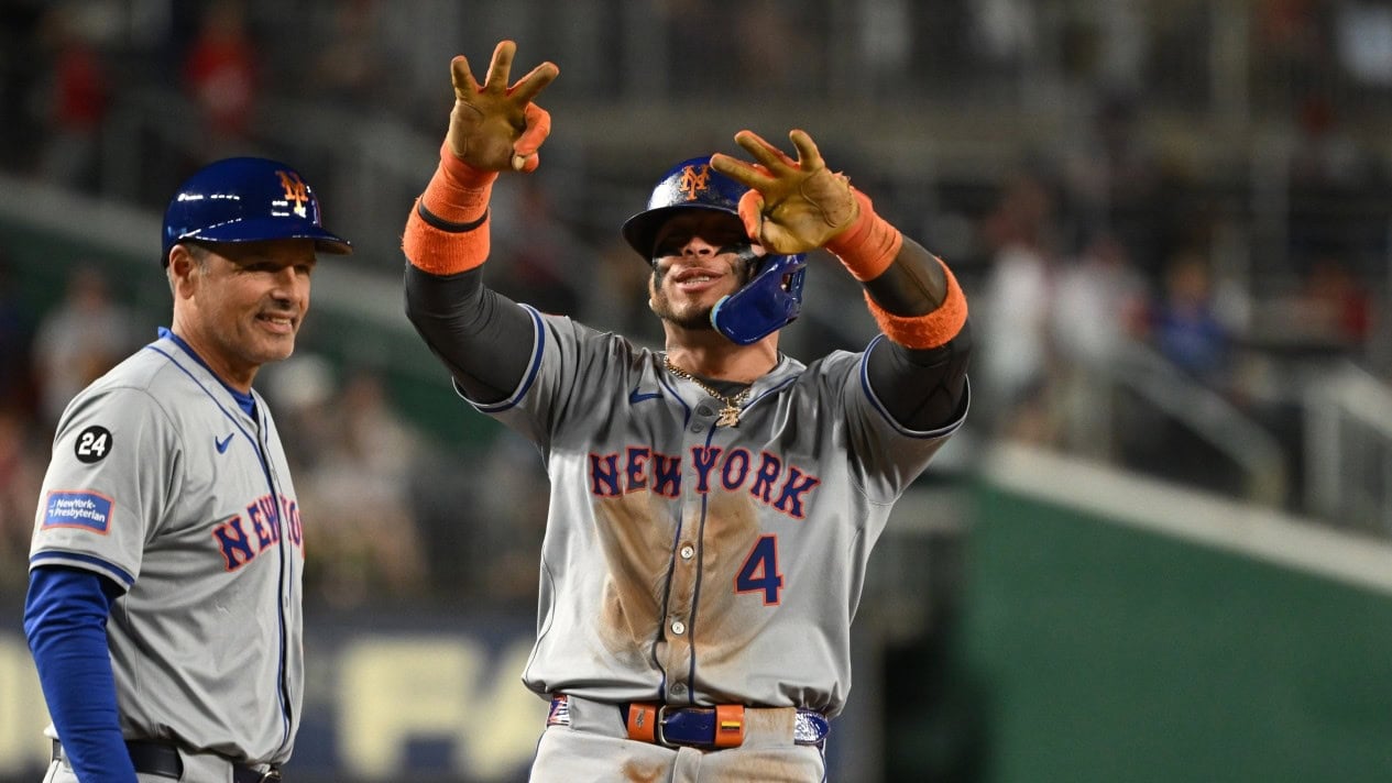 Martinez and Iglesias Power Mets to Thrilling 10th-Inning Win Over Nationals