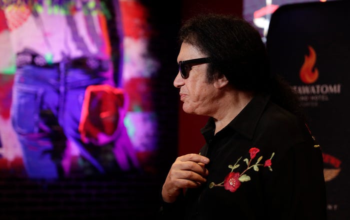 Gene Simmons Returns to Wisconsin for Rock & Brews Grand Opening and Ice Cream