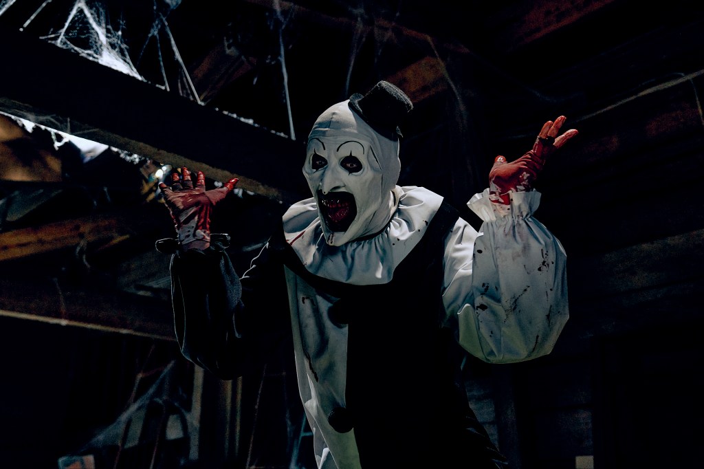 Trailer for “Terrifier 3” causes bloody Christmas stress