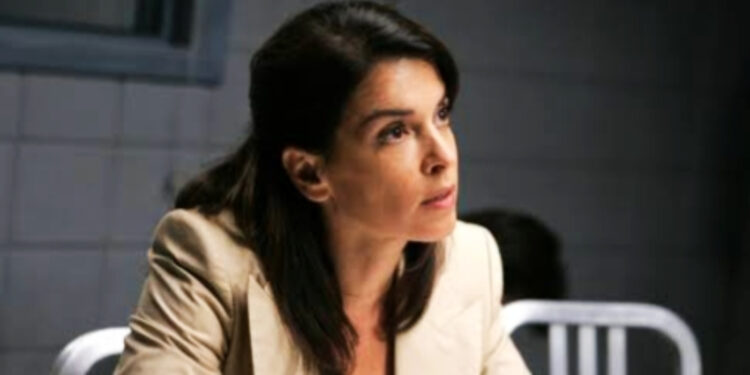 Annabella Sciorra in Law & Order: Criminal Intent