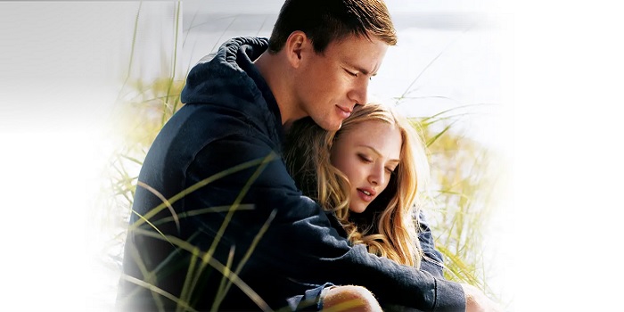 Channing Tatum and Amanda Seyfried in Dear John