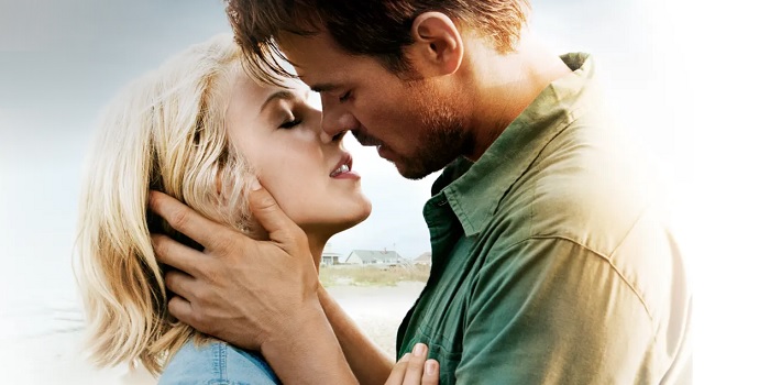 Julianne Hough and Josh Duhamel in Safe Haven