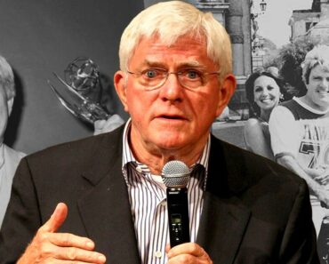 Phil Donahue Obituary