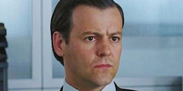 Rupert Graves as Dominic Stone in V for Vendetta