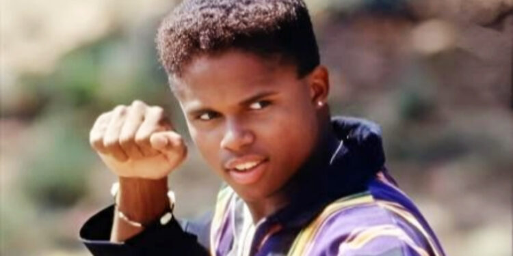 Walter Emanuel Jones as Zack Taylor in MMPR